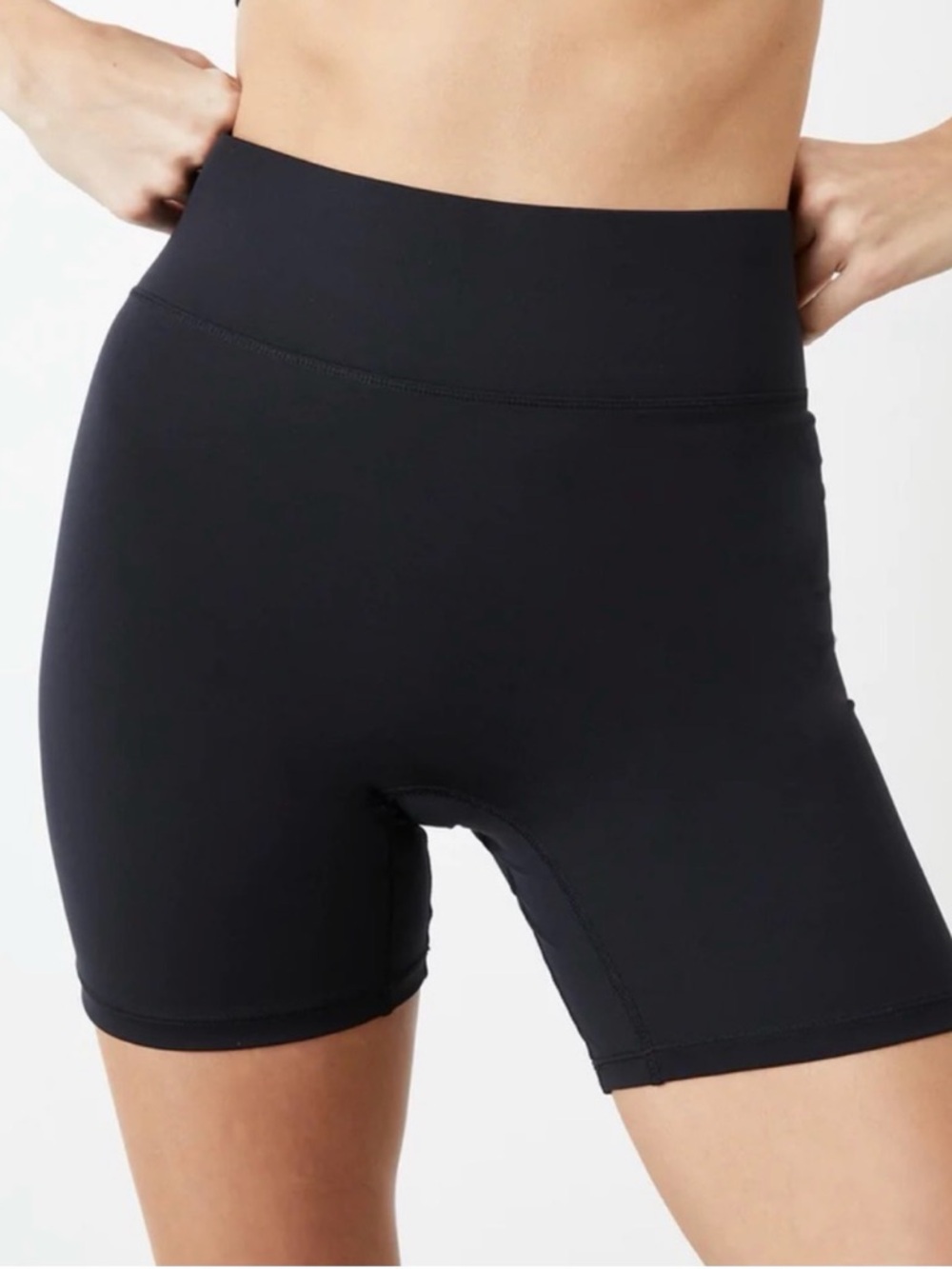 ALL ACCESS by Bandier 6in Biker Shorts